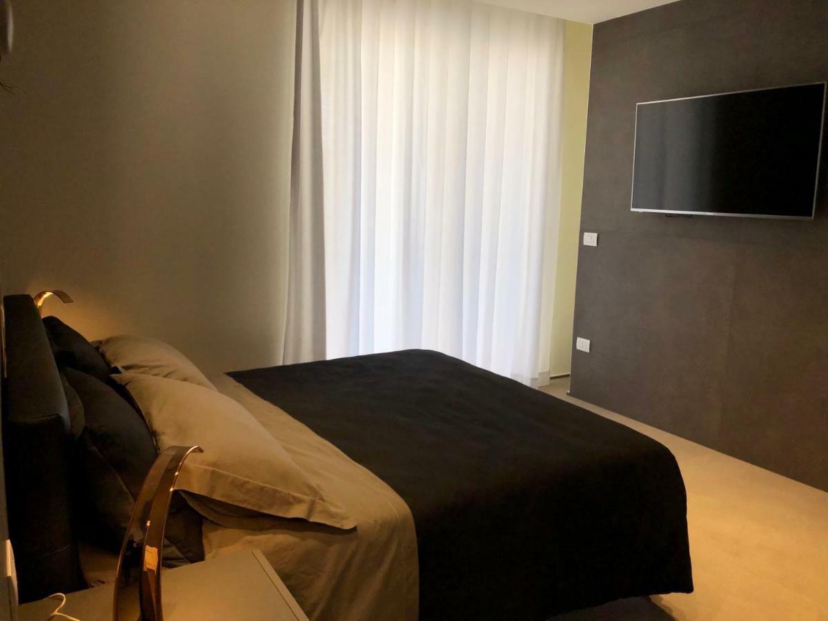 Golden Suites 50 Monopoli Exteriér fotografie